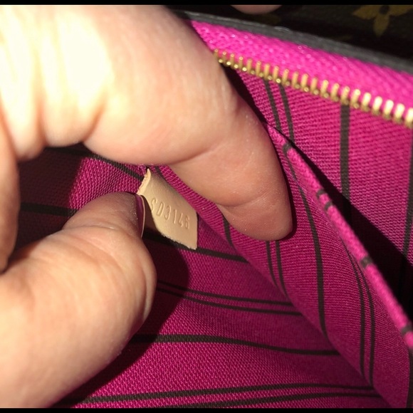 ❗️TRADED ❗️Louis Vuitton GM Neverfull Monogram - Picture 7 of 8